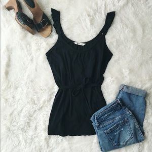 Old Navy black tank top with ruffle straps small